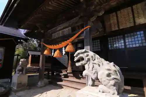 長屋神社の狛犬