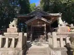 八劔神社の狛犬