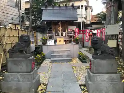 高円寺氷川神社の末社・摂社