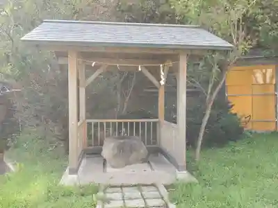 神恵内嚴島神社の手水舎