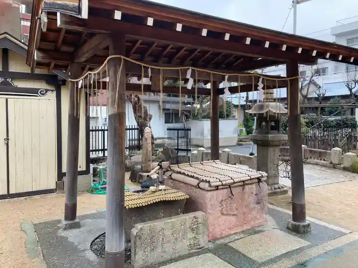 兵庫嚴島神社の手水舎