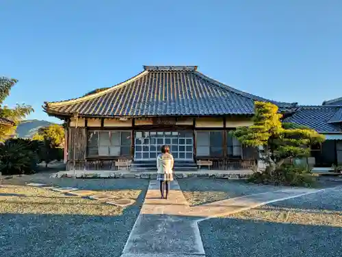 養命寺の本殿・本堂