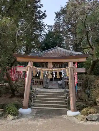 大崎八幡宮の{uncategorized: "未分類", other: "その他", undefined: "問題あり", building: "その他建物", grave: "お墓", sacred_gate: "鳥居", guardian: "狛犬", statue: "像", buddha: "仏像", history: "歴史", nature: "自然", garden: "庭園", animal: "動物", pagoda: "塔", temizu: "手水舎", mountain_gate: "山門・神門", sanctuary: "本殿・本堂", subordinate: "末社・摂社", art: "芸術", scenery: "景色", jizo: "地蔵", ema: "絵馬", goshuin: "御朱印", omikuji: "おみくじ", items: "授与品その他", amulet: "お守り", goshuincho: "御朱印帳", eats: "食事", festival: "お祭り", votive_dance: "神楽", shichigosan: "七五三参", wedding: "結婚式", experience: "体験その他", initially: "初詣", around: "周辺", anti_infection: "感染症対策"}