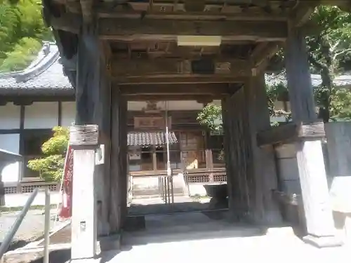 実相院の山門・神門
