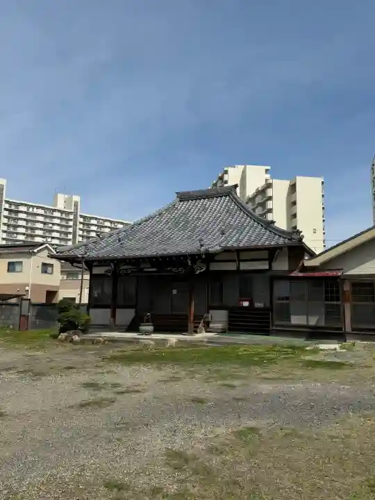 清蓮寺の{uncategorized: "未分類", other: "その他", undefined: "問題あり", building: "その他建物", grave: "お墓", sacred_gate: "鳥居", guardian: "狛犬", statue: "像", buddha: "仏像", history: "歴史", nature: "自然", garden: "庭園", animal: "動物", pagoda: "塔", temizu: "手水舎", mountain_gate: "山門・神門", sanctuary: "本殿・本堂", subordinate: "末社・摂社", art: "芸術", scenery: "景色", jizo: "地蔵", ema: "絵馬", goshuin: "御朱印", omikuji: "おみくじ", items: "授与品その他", amulet: "お守り", goshuincho: "御朱印帳", eats: "食事", festival: "お祭り", votive_dance: "神楽", shichigosan: "七五三参", wedding: "結婚式", experience: "体験その他", initially: "初詣", around: "周辺", anti_infection: "感染症対策"}