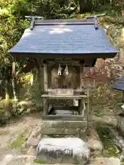 玉作湯神社の末社