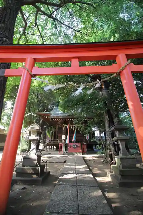 松庵稲荷神社の鳥居