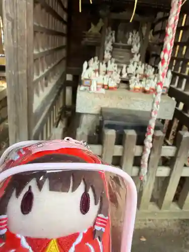 福島稲荷神社の{uncategorized: "未分類", other: "その他", undefined: "問題あり", building: "その他建物", grave: "お墓", sacred_gate: "鳥居", guardian: "狛犬", statue: "像", buddha: "仏像", history: "歴史", nature: "自然", garden: "庭園", animal: "動物", pagoda: "塔", temizu: "手水舎", mountain_gate: "山門・神門", sanctuary: "本殿・本堂", subordinate: "末社・摂社", art: "芸術", scenery: "景色", jizo: "地蔵", ema: "絵馬", goshuin: "御朱印", omikuji: "おみくじ", items: "授与品その他", amulet: "お守り", goshuincho: "御朱印帳", eats: "食事", festival: "お祭り", votive_dance: "神楽", shichigosan: "七五三参", wedding: "結婚式", experience: "体験その他", initially: "初詣", around: "周辺", anti_infection: "感染症対策"}