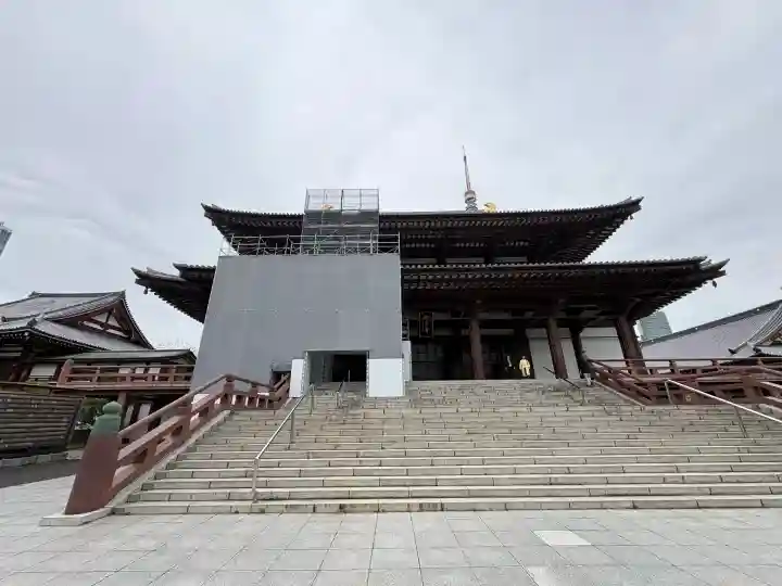 増上寺の{uncategorized: "未分類", other: "その他", undefined: "問題あり", building: "その他建物", grave: "お墓", sacred_gate: "鳥居", guardian: "狛犬", statue: "像", buddha: "仏像", history: "歴史", nature: "自然", garden: "庭園", animal: "動物", pagoda: "塔", temizu: "手水舎", mountain_gate: "山門・神門", sanctuary: "本殿・本堂", subordinate: "末社・摂社", art: "芸術", scenery: "景色", jizo: "地蔵", ema: "絵馬", goshuin: "御朱印", omikuji: "おみくじ", items: "授与品その他", amulet: "お守り", goshuincho: "御朱印帳", eats: "食事", festival: "お祭り", votive_dance: "神楽", shichigosan: "七五三参", wedding: "結婚式", experience: "体験その他", initially: "初詣", around: "周辺", anti_infection: "感染症対策"}