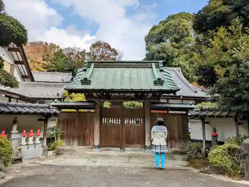 竜松院の山門・神門