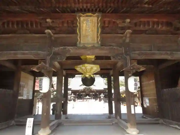 妻沼聖天山歓喜院の山門・神門