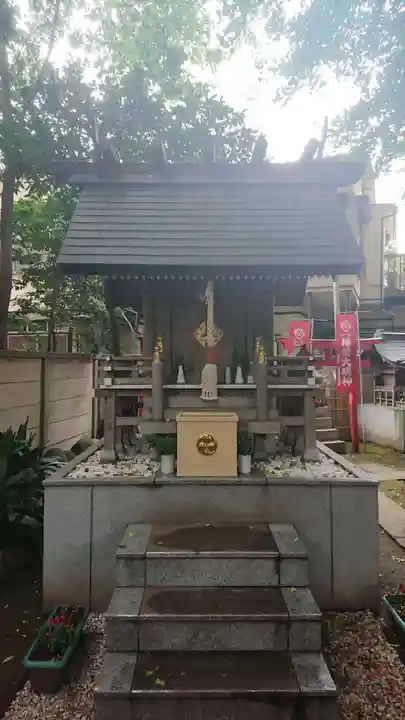 高円寺氷川神社の末社・摂社