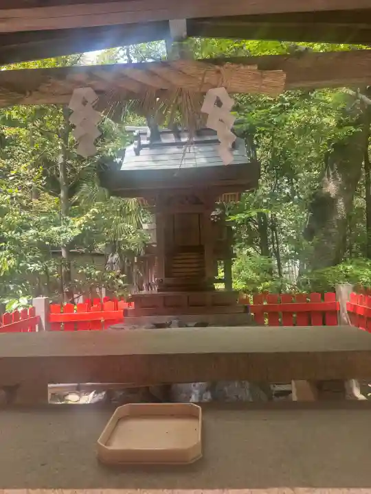 伏見神宝神社の{uncategorized: "未分類", other: "その他", undefined: "問題あり", building: "その他建物", grave: "お墓", sacred_gate: "鳥居", guardian: "狛犬", statue: "像", buddha: "仏像", history: "歴史", nature: "自然", garden: "庭園", animal: "動物", pagoda: "塔", temizu: "手水舎", mountain_gate: "山門・神門", sanctuary: "本殿・本堂", subordinate: "末社・摂社", art: "芸術", scenery: "景色", jizo: "地蔵", ema: "絵馬", goshuin: "御朱印", omikuji: "おみくじ", items: "授与品その他", amulet: "お守り", goshuincho: "御朱印帳", eats: "食事", festival: "お祭り", votive_dance: "神楽", shichigosan: "七五三参", wedding: "結婚式", experience: "体験その他", initially: "初詣", around: "周辺", anti_infection: "感染症対策"}
