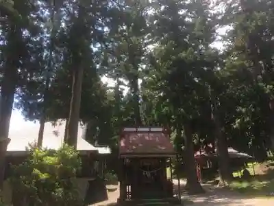 関山神社の建物その他