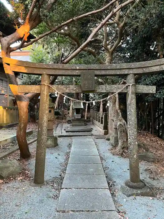 鳥屋神社の鳥居