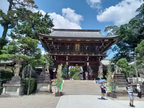 北野天満宮の山門