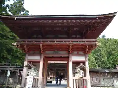 日吉大社の山門・神門