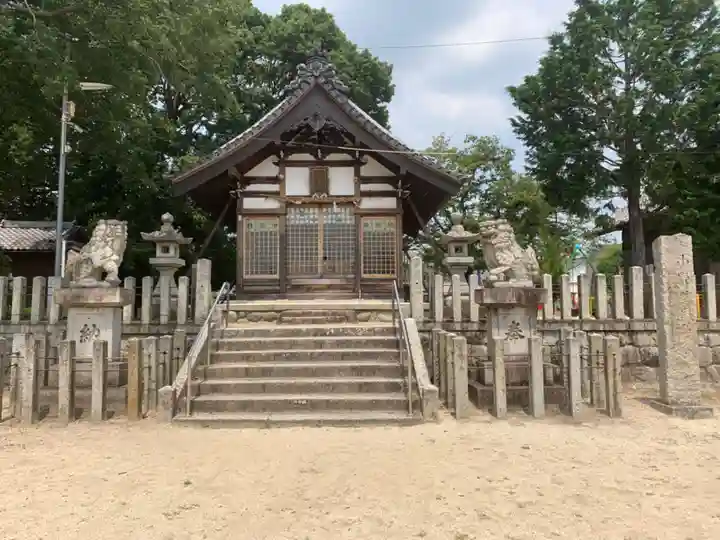和爾良神社の本殿・本堂