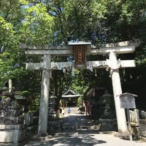 三宅八幡宮の鳥居