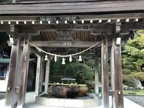 氣多大社の手水舎