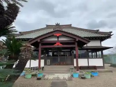 金勝寺の本殿・本堂