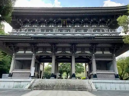 総持寺の山門・神門
