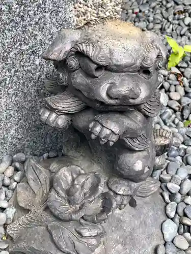 粟嶋堂宗徳寺の狛犬