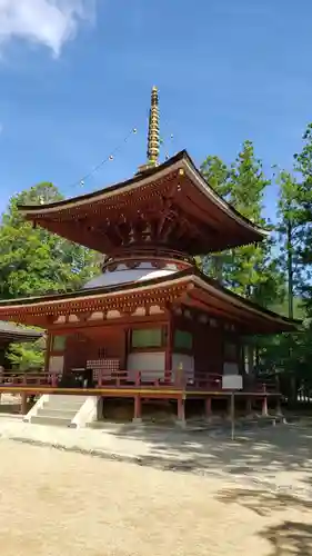 壇上伽藍の塔