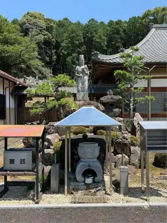 龍洞院(愛知県)