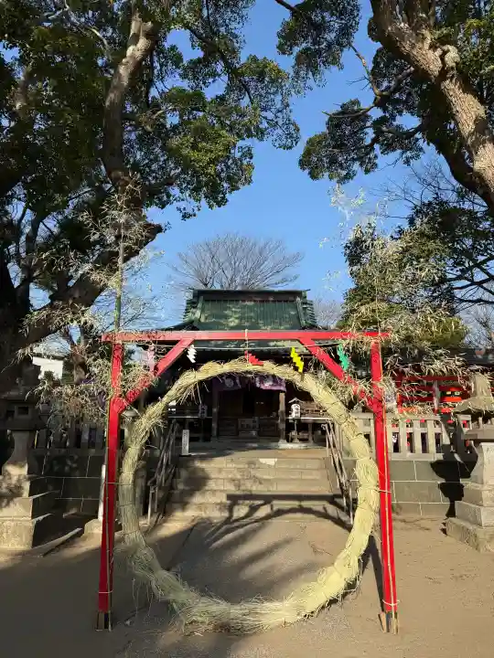 久里浜八幡神社の{uncategorized: "未分類", other: "その他", undefined: "問題あり", building: "その他建物", grave: "お墓", sacred_gate: "鳥居", guardian: "狛犬", statue: "像", buddha: "仏像", history: "歴史", nature: "自然", garden: "庭園", animal: "動物", pagoda: "塔", temizu: "手水舎", mountain_gate: "山門・神門", sanctuary: "本殿・本堂", subordinate: "末社・摂社", art: "芸術", scenery: "景色", jizo: "地蔵", ema: "絵馬", goshuin: "御朱印", omikuji: "おみくじ", items: "授与品その他", amulet: "お守り", goshuincho: "御朱印帳", eats: "食事", festival: "お祭り", votive_dance: "神楽", shichigosan: "七五三参", wedding: "結婚式", experience: "体験その他", initially: "初詣", around: "周辺", anti_infection: "感染症対策"}