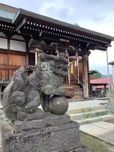 広瀬神社の狛犬