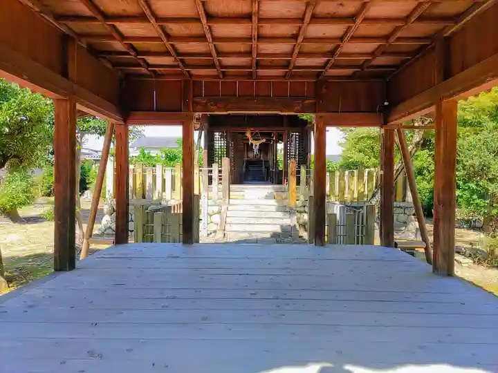 萩園神社の本殿・本堂