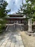 西大寺の本殿・本堂