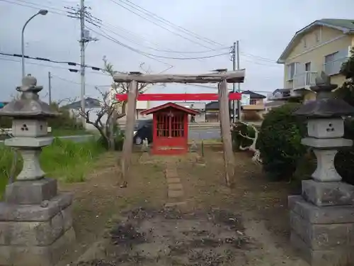 稲荷神社の鳥居