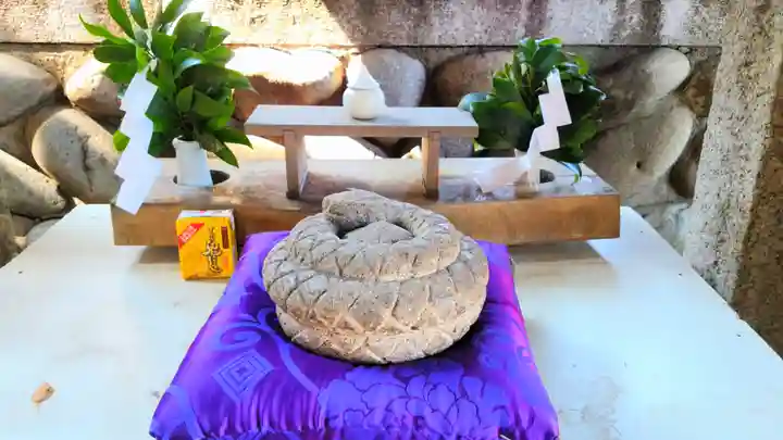 田光八幡社の末社・摂社