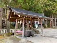 諏訪大社の手水舎