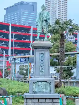 敷津松之宮　大国主神社の{uncategorized: "未分類", other: "その他", undefined: "問題あり", building: "その他建物", grave: "お墓", sacred_gate: "鳥居", guardian: "狛犬", statue: "像", buddha: "仏像", history: "歴史", nature: "自然", garden: "庭園", animal: "動物", pagoda: "塔", temizu: "手水舎", mountain_gate: "山門・神門", sanctuary: "本殿・本堂", subordinate: "末社・摂社", art: "芸術", scenery: "景色", jizo: "地蔵", ema: "絵馬", goshuin: "御朱印", omikuji: "おみくじ", items: "授与品その他", amulet: "お守り", goshuincho: "御朱印帳", eats: "食事", festival: "お祭り", votive_dance: "神楽", shichigosan: "七五三参", wedding: "結婚式", experience: "体験その他", initially: "初詣", around: "周辺", anti_infection: "感染症対策"}