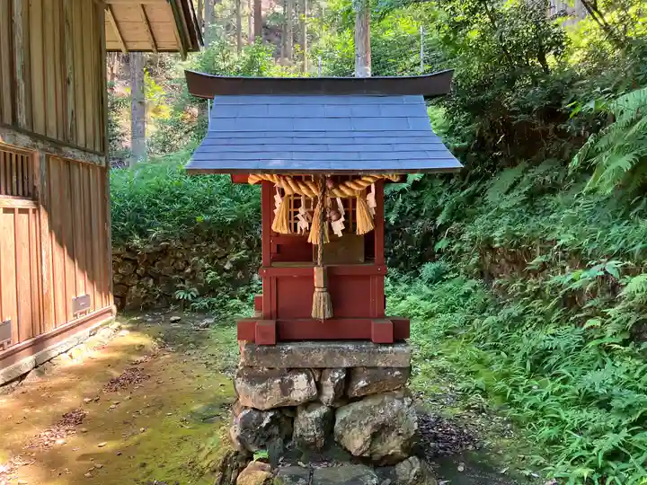 岩上神社(福井県)