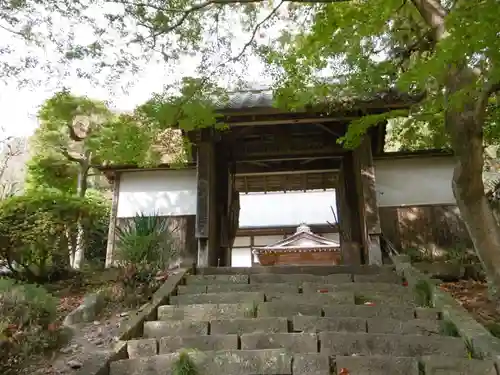 長厳寺の山門