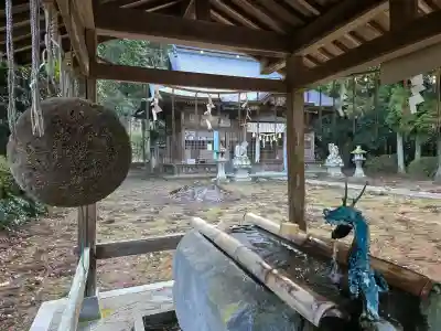 佐地神社の{uncategorized: "未分類", other: "その他", undefined: "問題あり", building: "その他建物", grave: "お墓", sacred_gate: "鳥居", guardian: "狛犬", statue: "像", buddha: "仏像", history: "歴史", nature: "自然", garden: "庭園", animal: "動物", pagoda: "塔", temizu: "手水舎", mountain_gate: "山門・神門", sanctuary: "本殿・本堂", subordinate: "末社・摂社", art: "芸術", scenery: "景色", jizo: "地蔵", ema: "絵馬", goshuin: "御朱印", omikuji: "おみくじ", items: "授与品その他", amulet: "お守り", goshuincho: "御朱印帳", eats: "食事", festival: "お祭り", votive_dance: "神楽", shichigosan: "七五三参", wedding: "結婚式", experience: "体験その他", initially: "初詣", around: "周辺", anti_infection: "感染症対策"}