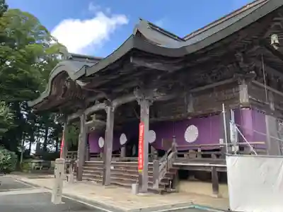 成相寺の本殿・本堂
