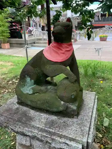 久富稲荷神社の狛犬