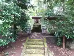 生子神社の末社