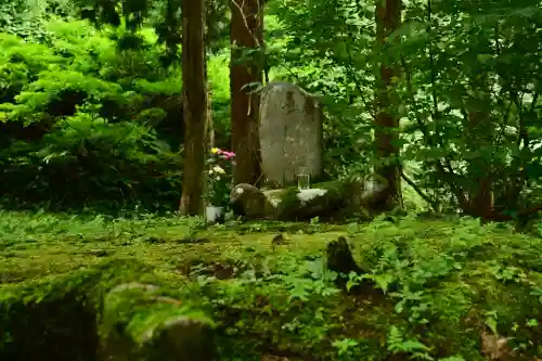 郡殿の池弁財天社(新潟県)