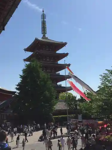 浅草寺の塔