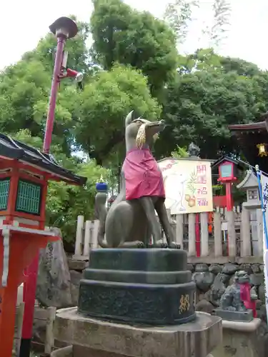 瓢箪山稲荷神社の狛犬