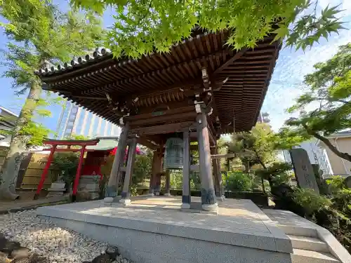 寶泉寺（宝泉寺）の{uncategorized: "未分類", other: "その他", undefined: "問題あり", building: "その他建物", grave: "お墓", sacred_gate: "鳥居", guardian: "狛犬", statue: "像", buddha: "仏像", history: "歴史", nature: "自然", garden: "庭園", animal: "動物", pagoda: "塔", temizu: "手水舎", mountain_gate: "山門・神門", sanctuary: "本殿・本堂", subordinate: "末社・摂社", art: "芸術", scenery: "景色", jizo: "地蔵", ema: "絵馬", goshuin: "御朱印", omikuji: "おみくじ", items: "授与品その他", amulet: "お守り", goshuincho: "御朱印帳", eats: "食事", festival: "お祭り", votive_dance: "神楽", shichigosan: "七五三参", wedding: "結婚式", experience: "体験その他", initially: "初詣", around: "周辺", anti_infection: "感染症対策"}