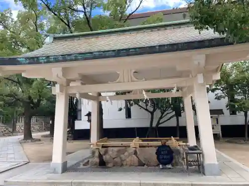 湊川神社の手水舎