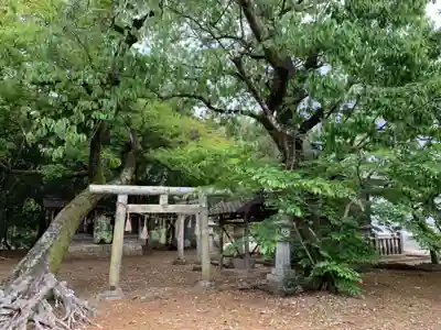 神明神社の末社・摂社