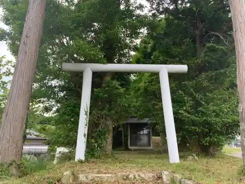 三峯神社の鳥居